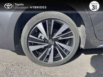 Photo 16 du bon plan TOYOTA Corolla Touring Spt 1.8 140ch Design MY24 occasion à 27590 €