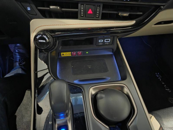 Photo 9 du bon plan LEXUS NX 450h+ Executive 4WD MY25 occasion à 48490 €