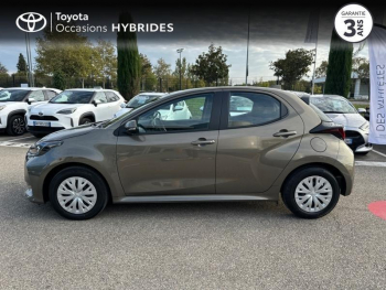 Photo 2 du bon plan TOYOTA Yaris 116h Dynamic Business 5p + Programme Beyond Zero Academy MY22 occasion à 20490 €