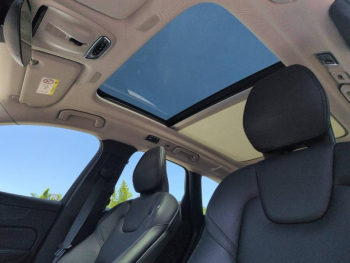 Photo 31 du bon plan VOLVO XC60 B4 AdBlue 197ch Inscription Luxe Geartronic occasion à 23500 €