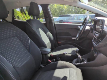 Photo 14 du bon plan FORD Fiesta 1.0 EcoBoost 100ch Stop&Start B&O Play First Edition 5p occasion à 9990 €