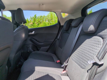 Photo 17 du bon plan FORD Fiesta 1.0 EcoBoost 100ch Stop&Start B&O Play First Edition 5p occasion à 9990 €