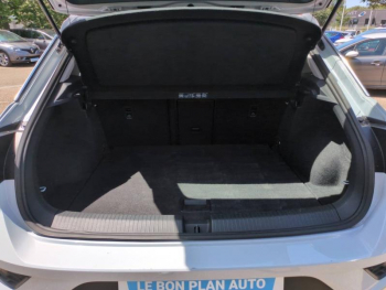 Photo 13 du bon plan VOLKSWAGEN T-Roc 1.5 TSI EVO 150ch Carat DSG7 S&S occasion à 19490 €