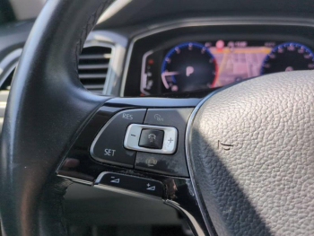 Photo 29 du bon plan VOLKSWAGEN T-Roc 1.5 TSI EVO 150ch Carat DSG7 S&S occasion à 19490 €