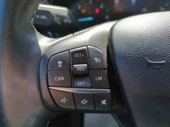 Photo 15 du bon plan FORD Puma 1.5 EcoBlue 120ch Titanium Business 6cv occasion à 14990 €