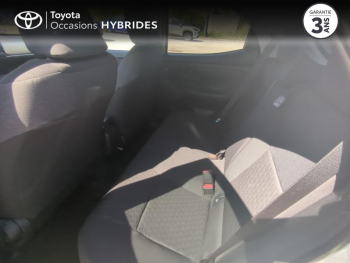 Photo 12 du bon plan TOYOTA Yaris 116h Design 5p MY22 occasion à 20390 €