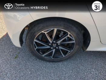 Photo 16 du bon plan TOYOTA Yaris 116h Design 5p MY22 occasion à 20390 €