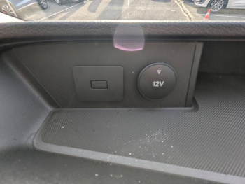 Photo 25 du bon plan FORD Transit 2T Fg VUL T350 L2H2 2.0 EcoBlue 170ch S&S Trail 28132 HT occasion à 33759 €