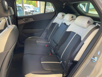 Photo 6 du bon plan KIA Sportage 1.6 T-GDi 239ch HEV GT-line Premium Business BVA6 4WD occasion à 43990 €
