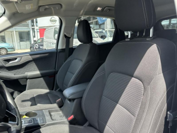 Photo 10 du bon plan FORD Kuga 1.5 EcoBlue 120ch Titanium BVA occasion à 17900 €