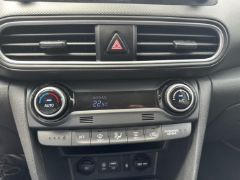 Photo 24 du bon plan HYUNDAI Kona 1.6 CRDi 136ch Executive DCT-7 Euro6d-T EVAP occasion à 17900 €