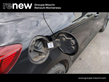 Photo 18 du bon plan RENAULT Clio 1.6 E-Tech hybride 145ch Engineered occasion à 20890 €