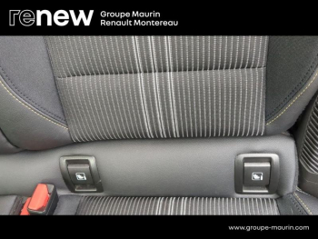 Photo 20 du bon plan RENAULT Clio 1.6 E-Tech hybride 145ch Engineered occasion à 20890 €