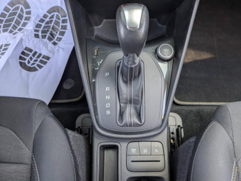 Photo 15 du bon plan FORD Fiesta Active 1.0 EcoBoost 100ch S&S Pack BVA Euro6.2 occasion à 14400 €