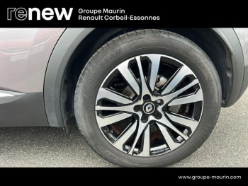 Photo 9 du bon plan RENAULT Captur 1.6 E-Tech hybride 145ch Initiale Paris -21B occasion à 20890 €