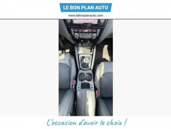 Photo 19 du bon plan NISSAN Qashqai 1.2 DIG-T 115ch Tekna occasion à 15790 €