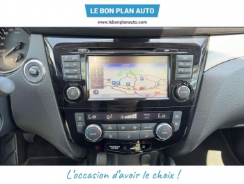 Photo 21 du bon plan NISSAN Qashqai 1.2 DIG-T 115ch Tekna occasion à 15790 €