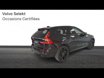 Photo 3 du bon plan VOLVO XC60 T6 Hybride Rechargeable 253 + 145ch Black Edition Geartronic 8 AWD occasion à 49900 €