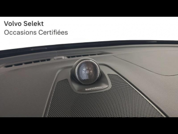 Photo 16 du bon plan VOLVO XC60 T6 Hybride Rechargeable 253 + 145ch Black Edition Geartronic 8 AWD occasion à 49900 €