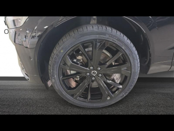 Photo 23 du bon plan VOLVO XC60 T6 Hybride Rechargeable 253 + 145ch Black Edition Geartronic 8 AWD occasion à 49900 €