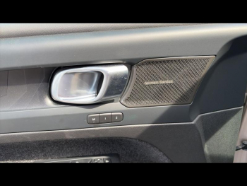 Photo 9 du bon plan VOLVO XC40 T5 Recharge 180 + 82ch Ultimate DCT 7 occasion à 37990 €