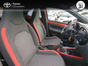 Photo 18 du bon plan TOYOTA Aygo X 1.0 VVT-i 72ch Design occasion à 14490 €