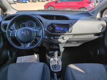 Photo 21 du bon plan TOYOTA Yaris HSD 100h Dynamic 5p occasion à 11900 €