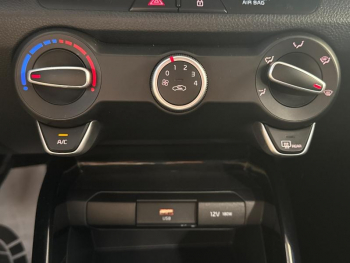 Photo 17 du bon plan KIA Rio 1.2 DPi 84ch Active occasion à 12490 €