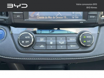 Photo 16 du bon plan TOYOTA RAV4 197 Hybride Black Edition 2WD CVT occasion à 22990 €