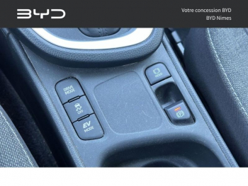 Photo 18 du bon plan TOYOTA Yaris Cross 116h Design MY22 occasion à 18990 €