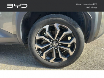 Photo 19 du bon plan TOYOTA Yaris Cross 116h Design MY22 occasion à 18990 €