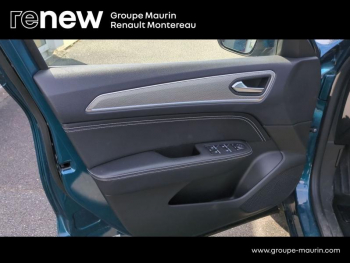 Photo 23 du bon plan RENAULT Arkana 1.6 E-Tech hybride 145ch Techno -22 occasion à 22490 €