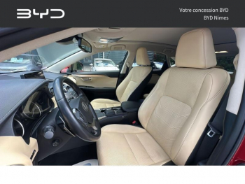 Photo 4 du bon plan LEXUS NX 300h 4WD Executive occasion à 29990 €