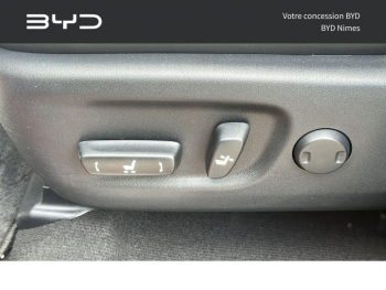 Photo 5 du bon plan LEXUS NX 300h 4WD Executive occasion à 29990 €