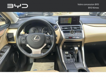 Photo 11 du bon plan LEXUS NX 300h 4WD Executive occasion à 29990 €