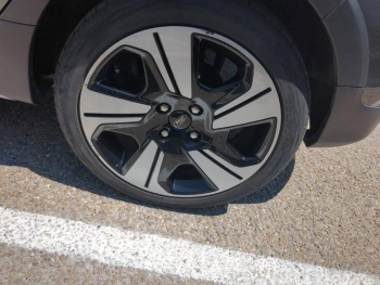 Photo 10 du bon plan FORD Fiesta 1.0 Flexifuel 95ch Active X 5p occasion à 14990 €