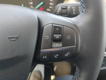 Photo 24 du bon plan FORD Fiesta 1.0 Flexifuel 95ch Active X 5p occasion à 14990 €