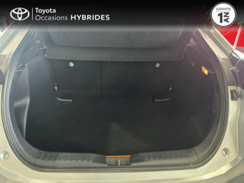 Photo 10 du bon plan TOYOTA C-HR 2.0 Hybride 200ch Design NG23 occasion à 28890 €