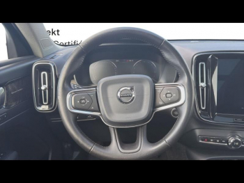 Photo 27 du bon plan VOLVO XC40 D3 AdBlue 150ch Inscription Luxe Geartronic 8 occasion à 23990 €