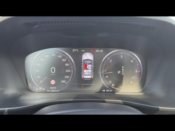 Photo 28 du bon plan VOLVO XC40 D3 AdBlue 150ch Inscription Luxe Geartronic 8 occasion à 23990 €