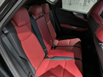 Photo 7 du bon plan LEXUS NX 450h+ F SPORT Executive 4WD MY24 occasion à 54900 €