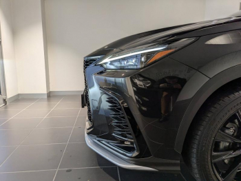 Photo 16 du bon plan LEXUS NX 450h+ F SPORT Executive 4WD MY24 occasion à 54900 €