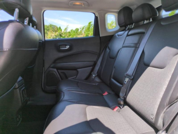 Photo 17 du bon plan JEEP Compass 2.0 MultiJet II 140ch Brooklyn Edition 4x4 BVA9 occasion à 15900 €