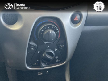 Photo 22 du bon plan TOYOTA Aygo 1.0 VVT-i 69ch x-play 5p occasion à 10190 €