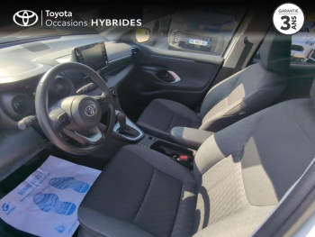 Photo 11 du bon plan TOYOTA Yaris 116h Design 5p MY21 occasion à 20500 €