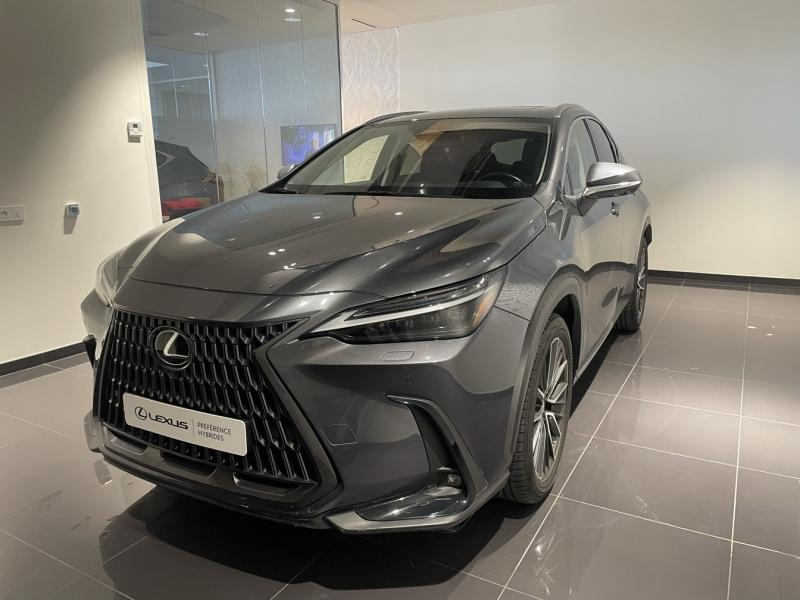 Bon plan LEXUS NX 450h+ Executive 4WD occasion à 52890 €