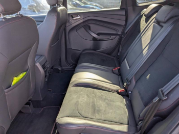 Photo 9 du bon plan FORD Kuga 1.5 Flexifuel-E85 150ch Stop&Start ST-Line 4x2 BVA Euro6.2 occasion à 17990 €
