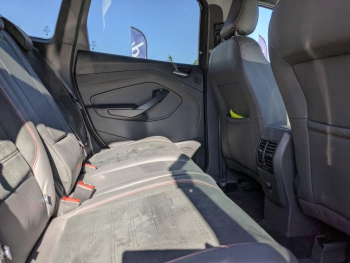 Photo 10 du bon plan FORD Kuga 1.5 Flexifuel-E85 150ch Stop&Start ST-Line 4x2 BVA Euro6.2 occasion à 17990 €