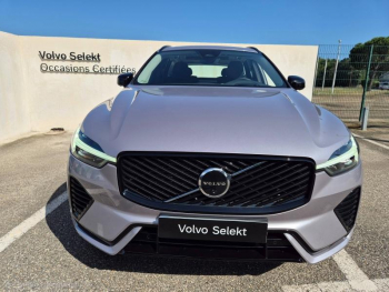 Photo 12 du bon plan VOLVO XC60 T6 Hybride Rechargeable 350ch Plus Style Dark Geartronic 8 AWD occasion à 69900 €