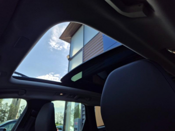 Photo 23 du bon plan VOLVO XC60 T6 Hybride Rechargeable 350ch Plus Style Dark Geartronic 8 AWD occasion à 69900 €